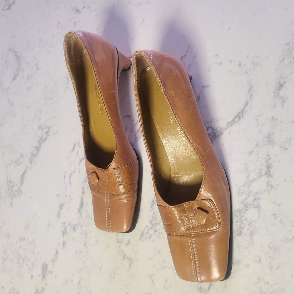 Elegant Tan Women's Heels